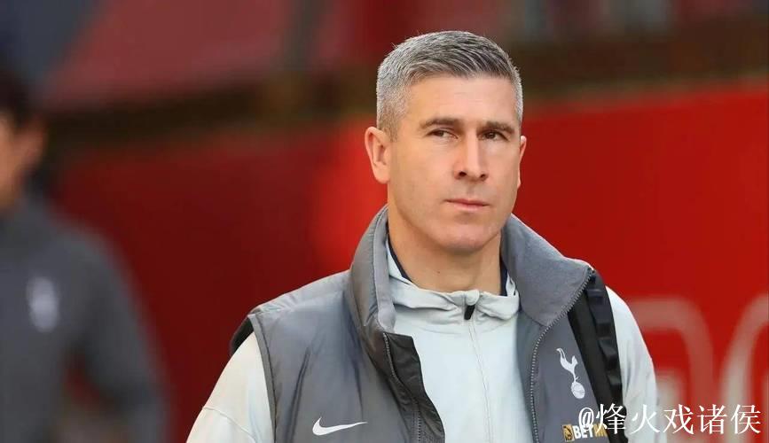 尼克·蒙哥马利接掌北京国安帅印 尼克·蒙哥马利接掌北京国安帅印